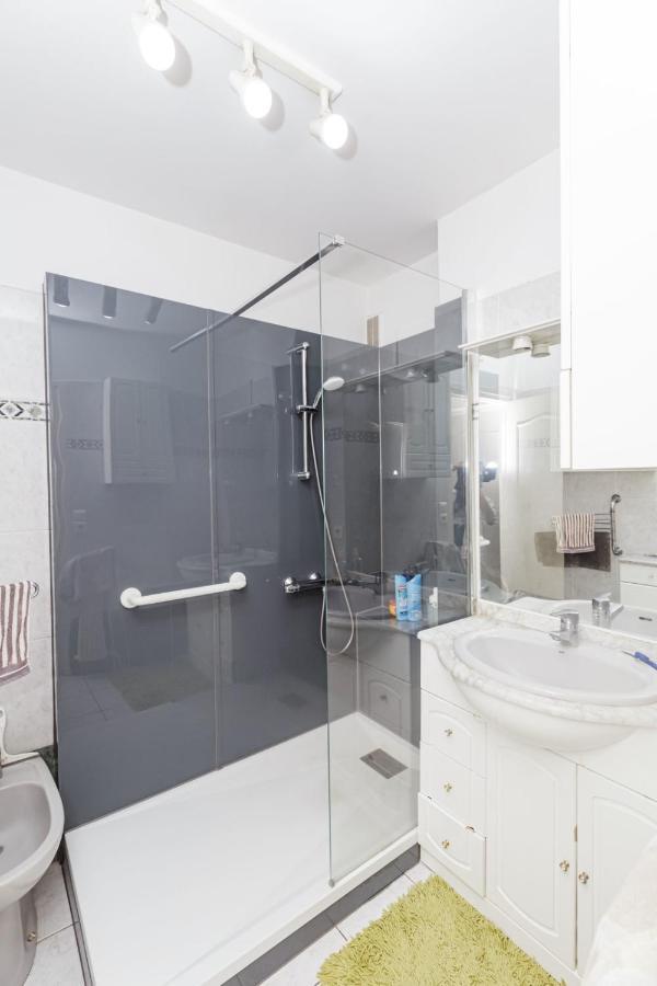 Spacious T3 With View In The Heart Of The City! شارينتو لو بو المظهر الخارجي الصورة